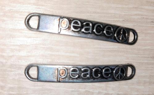 Peace hanger/bedel, Hobby en Vrije tijd, Kralen en Sieraden maken, Nieuw, Bedel, Ophalen of Verzenden
