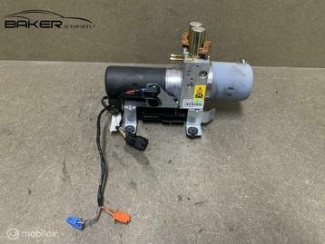 Cabriodak pomp Renault Megane CC II ('03-'09) 8200149739 beschikbaar voor biedingen