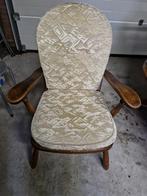 Twee vintage houten stoelen, Antiek en Kunst, Ophalen