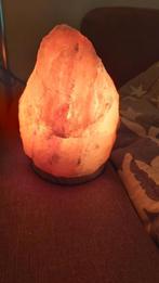 Zoutlamp Himalaya 17,5cm hg, 12,5cm br, 2,5kg, 220v, aan/uit, Verzamelen, Mineralen en Fossielen, Ophalen of Verzenden, Mineraal
