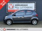 Toyota Aygo 1.0 12V VVT-I 5DRS Plus, AIRCO, LMV. ALL SEASON, Stof, Gebruikt, Zwart, 4 stoelen