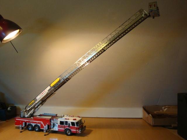 Topmodel van Franklin Mint 1:32 Fire Truck., Hobby en Vrije tijd, Modelauto's | 1:32, Zo goed als nieuw, Bus of Vrachtwagen, Overige merken