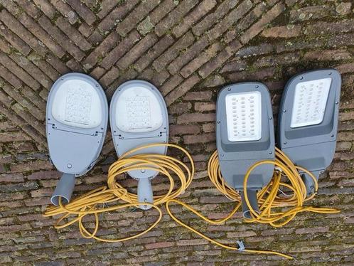 Div armatuur LIGHTRONICS INDUSTRIA EN MEER OP LED NIEUW, Huis en Inrichting, Lampen | Losse lampen, Zo goed als nieuw, Led-lamp