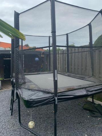 Veiligheidsnet voor Akrobat trampoline 335 x 244cm beschikbaar voor biedingen