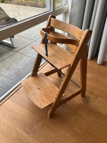 Mooie meegroeistoel, kinderstoel, met afneembaar kussentje beschikbaar voor biedingen