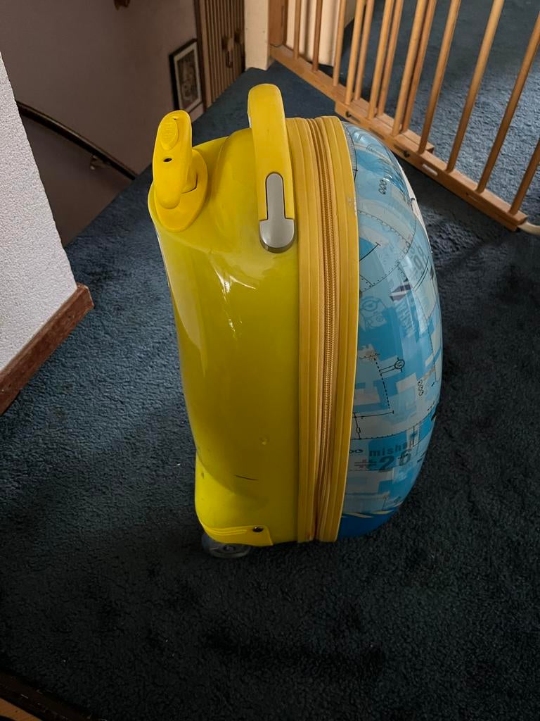 Te koop Minions Kinderkoffer met Wieltjes, Sieraden, Tassen en Uiterlijk, Ophalen, Gebruikt, Hard kunststof, Minder dan 50 cm