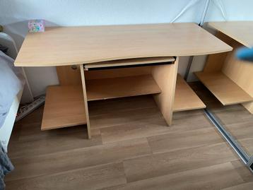 Multi functioneel beuken fineer met uittrekbare plank beschikbaar voor biedingen