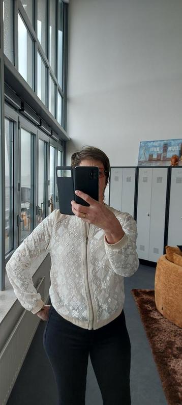 Espresso Broderie Jasje Maat 40 beschikbaar voor biedingen