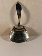 Zilveren suikerschep uit 1845, Antiek en Kunst, Ophalen of Verzenden, Zilver