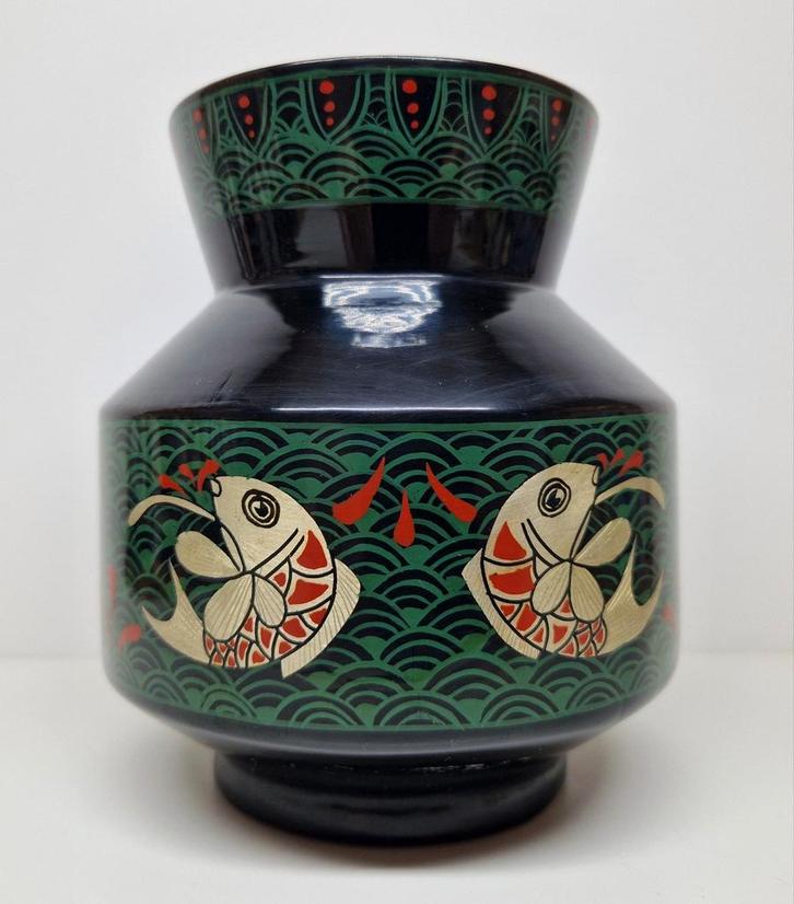 Japans vaasje lakwerk op hout met Koi en Seigaiha decor., Antiek en Kunst, Antiek | Vazen, Ophalen of Verzenden
