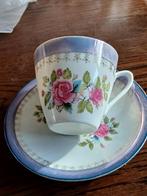 Kop en schotel, Ophalen of Verzenden, Porselein, Overige stijlen, Kop(pen) en/of Schotel(s)