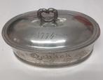 Edeltin antieke Gebackdoos met op het deksel 1774, Antiek en Kunst, Antiek | Tin, Ophalen of Verzenden