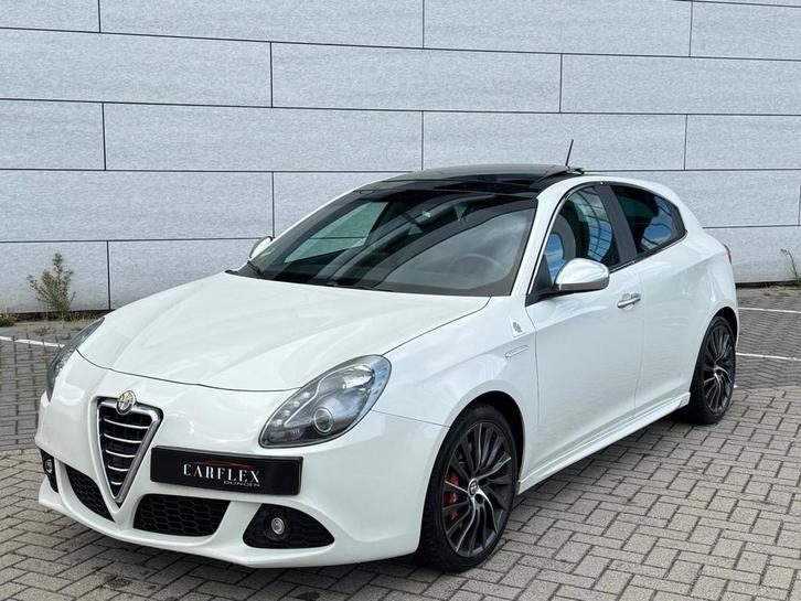 Alfa Romeo Giulietta 1.7 TBi QV DAK/PDC/CRUISE/BOSE, Auto's, Alfa Romeo, Bedrijf, Te koop, Giulietta, ABS, Airbags, Airconditioning