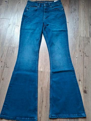 KUYICHI Lisette flared jeans W30 L32  beschikbaar voor biedingen