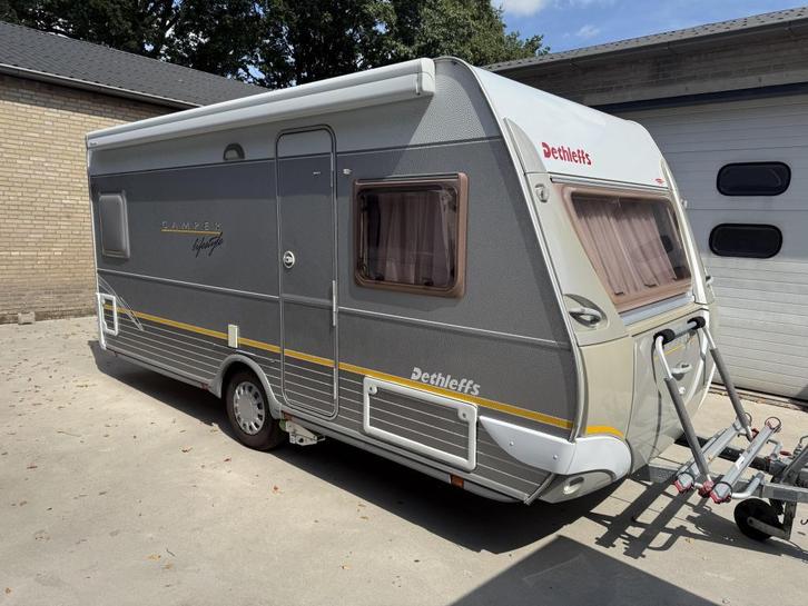 Dethleffs camper lifestyle 450 DB incl luifel mover fietsen, Caravans en Kamperen, Caravans, 750 - 1000 kg, Rondzit, Dethleffs