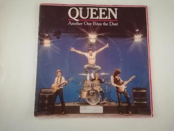 Queen - another one bites the dust beschikbaar voor biedingen