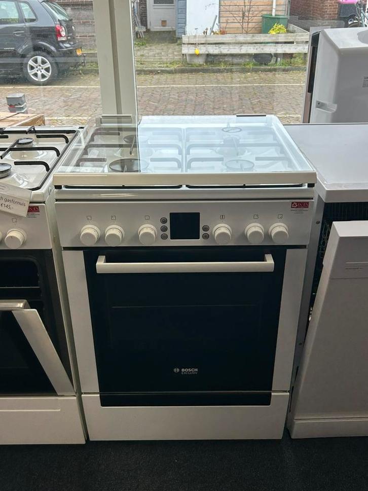 Bosch gasfornuis incl garantie&bezorgen, Witgoed en Apparatuur, Fornuizen, Zo goed als nieuw, Vrijstaand, Gas, 4 kookzones, 85 tot 90 cm