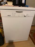 Miele vaatafwas machine, Witgoed en Apparatuur, Ophalen, Zo goed als nieuw, 85 tot 90 cm
