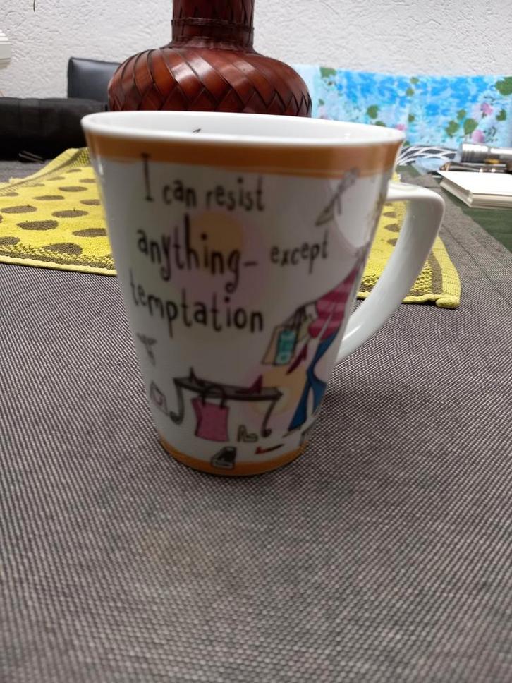 Aparte koffie of theemok van Johnson Brothers., Huis en Inrichting, Keuken | Servies, Zo goed als nieuw, Kop(pen) en/of Schotel(s)