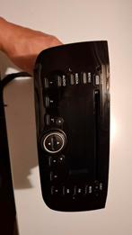 Auto radio Fiat Punto Evo top conditie, Auto diversen, Ophalen of Verzenden, Zo goed als nieuw