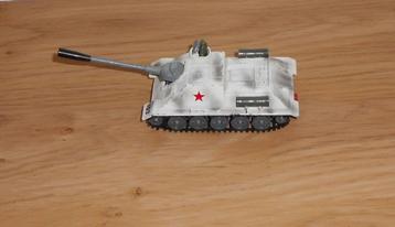 Corgi Toys   Russian Medium Tank model SU - 100. beschikbaar voor biedingen