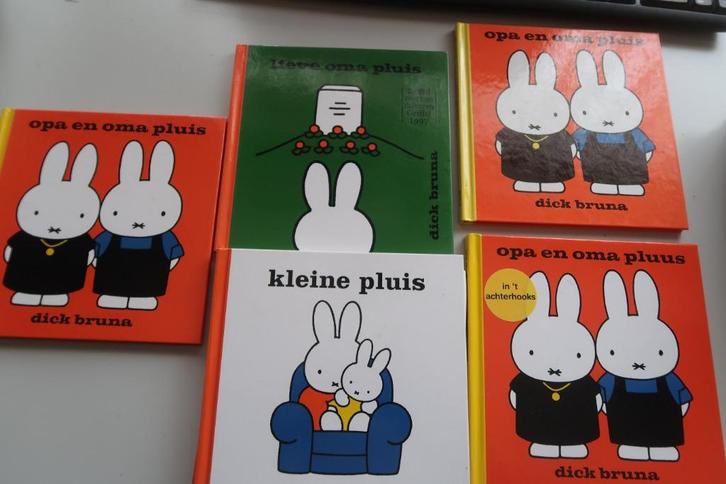 Dick Bruna-opa/oma Pluis in de achterhooks-lieve oma Pluis, Boeken, Kinderboeken | Kleuters, Gelezen, Fictie algemeen, Ophalen of Verzenden