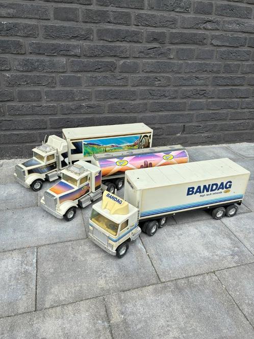 Vrachtwagens schaalmodellen (4 stuks), Hobby en Vrije tijd, Modelauto's | Overige schalen, Gebruikt, Bus of Vrachtwagen, Ophalen of Verzenden