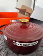 Le creuset Garnet 24, Huis en Inrichting, Keuken | Potten en Pannen, Ophalen of Verzenden, Nieuw, Gietijzer