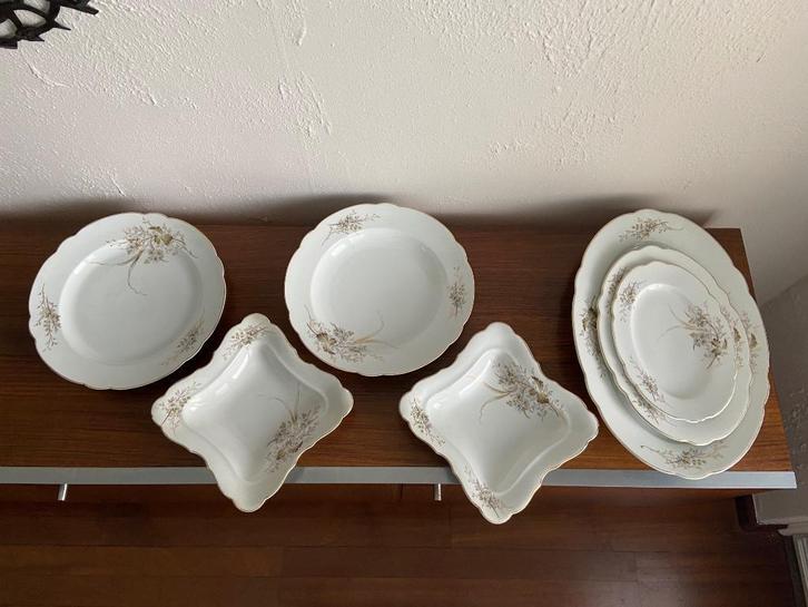 Antiek servies – JHR Hutschenreuther, Antiek en Kunst, Antiek | Servies compleet, Ophalen