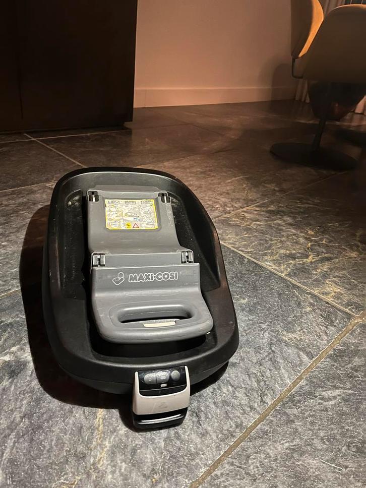 Maxi Cosi autostoel met Isofix base, Kinderen en Baby's, Autostoeltjes, Gebruikt, Maxi-Cosi, 9 t/m 18 kg, Isofix, Zijbescherming
