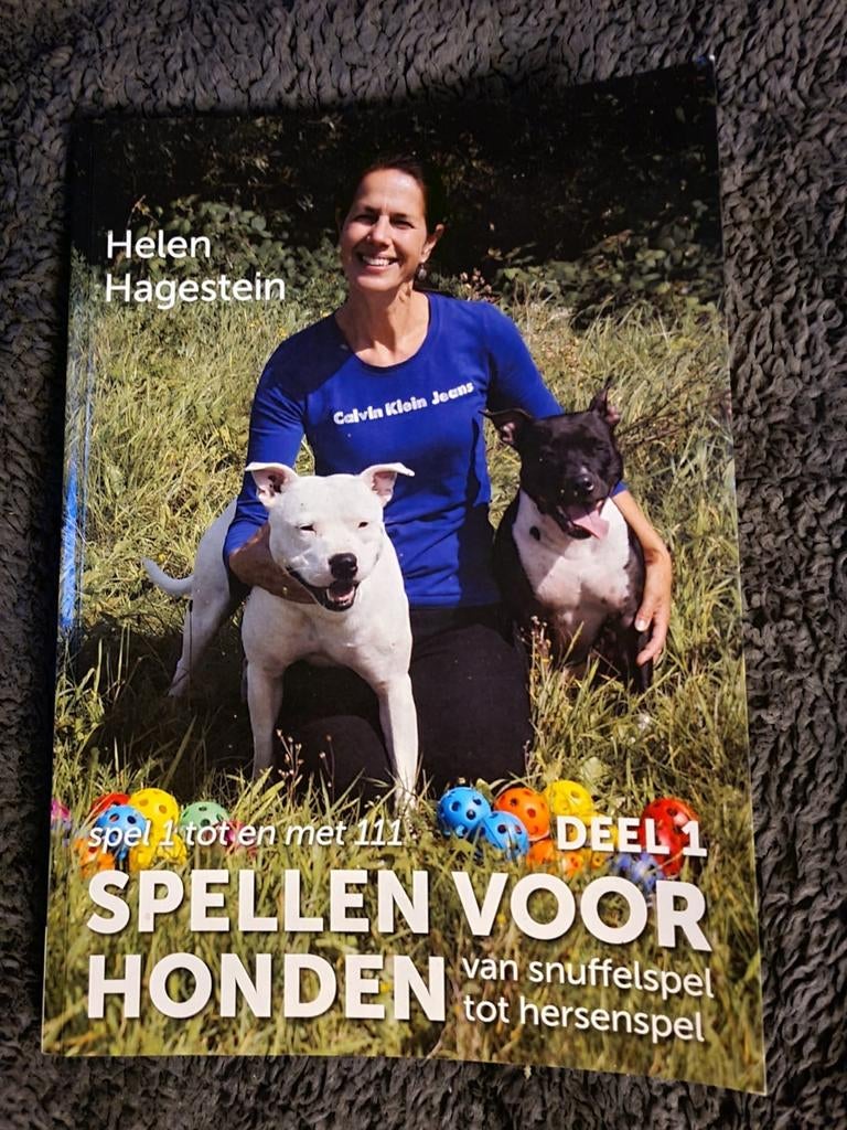 Spellen voor honden - van snuffelspel tot hersenspel (Deel 1, Boeken, Dieren en Huisdieren, Zo goed als nieuw, Honden, Ophalen of Verzenden