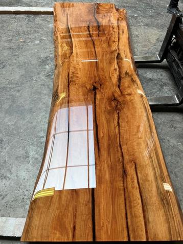 Showroomuitverkoop! Epoxy boomstamtafel eiken beschikbaar voor biedingen