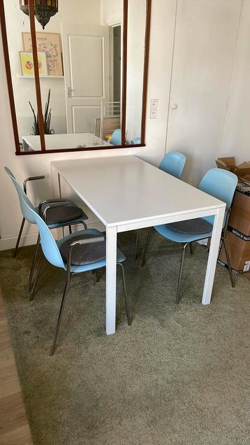 Witte tafel / eettafel / bureau (white table / desk)