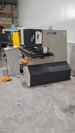 Ponsmachine 65 ton met automatische aanvoer coordinatentafel, Doe-het-zelf en Verbouw, Ophalen of Verzenden, Zo goed als nieuw