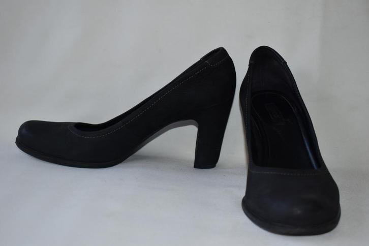Dec'25 ECCO maat 41 pumps glad leder NIEUWSTAAT, Kleding | Dames, Schoenen, Zo goed als nieuw, Pumps, Zwart, Ophalen of Verzenden