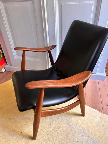 Vintage design louis van teeffelen stoel webe beschikbaar voor biedingen