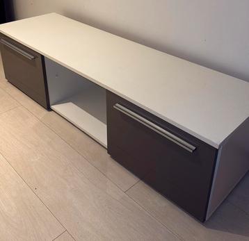 Tv kast Grijs/Wit beschikbaar voor biedingen