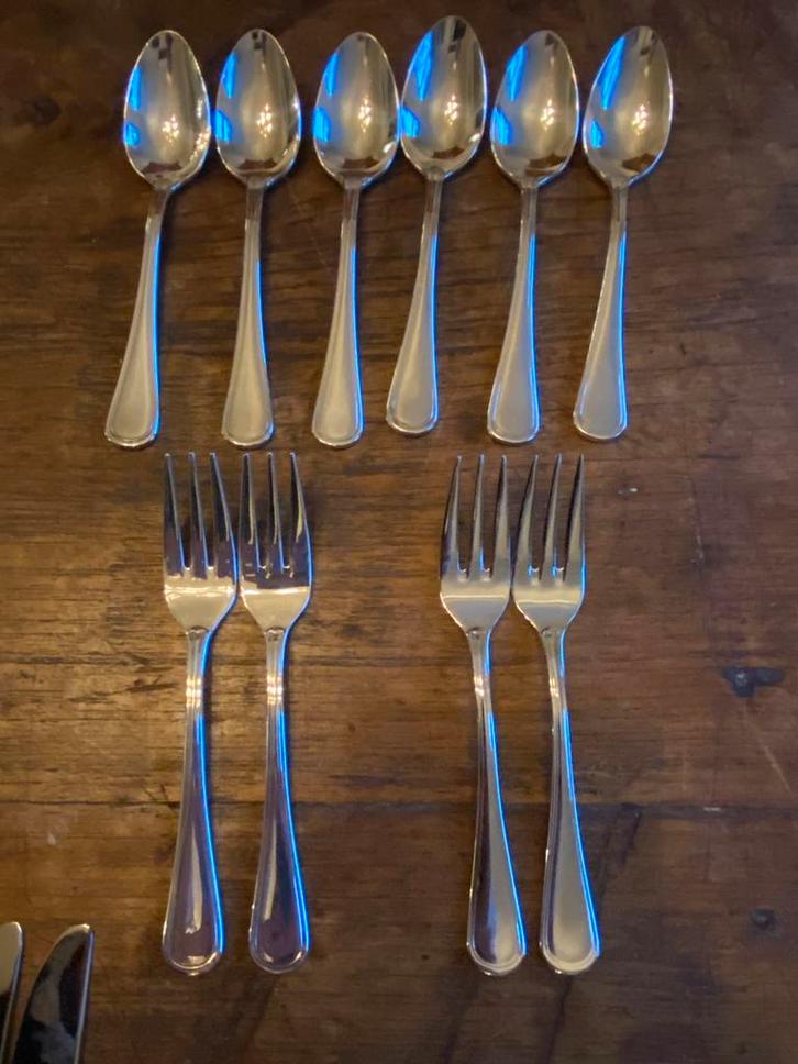 4 taartvorkjes, Williams & Robberts, 2x verzilverd 2x RVS, Antiek en Kunst, Antiek | Bestek, Ophalen of Verzenden