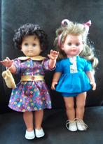 Wildebraspoppen. 34 cm. Draaihandjes. Origineel jurkje., Verzamelen, Poppen, Ophalen of Verzenden, Zo goed als nieuw, Pop