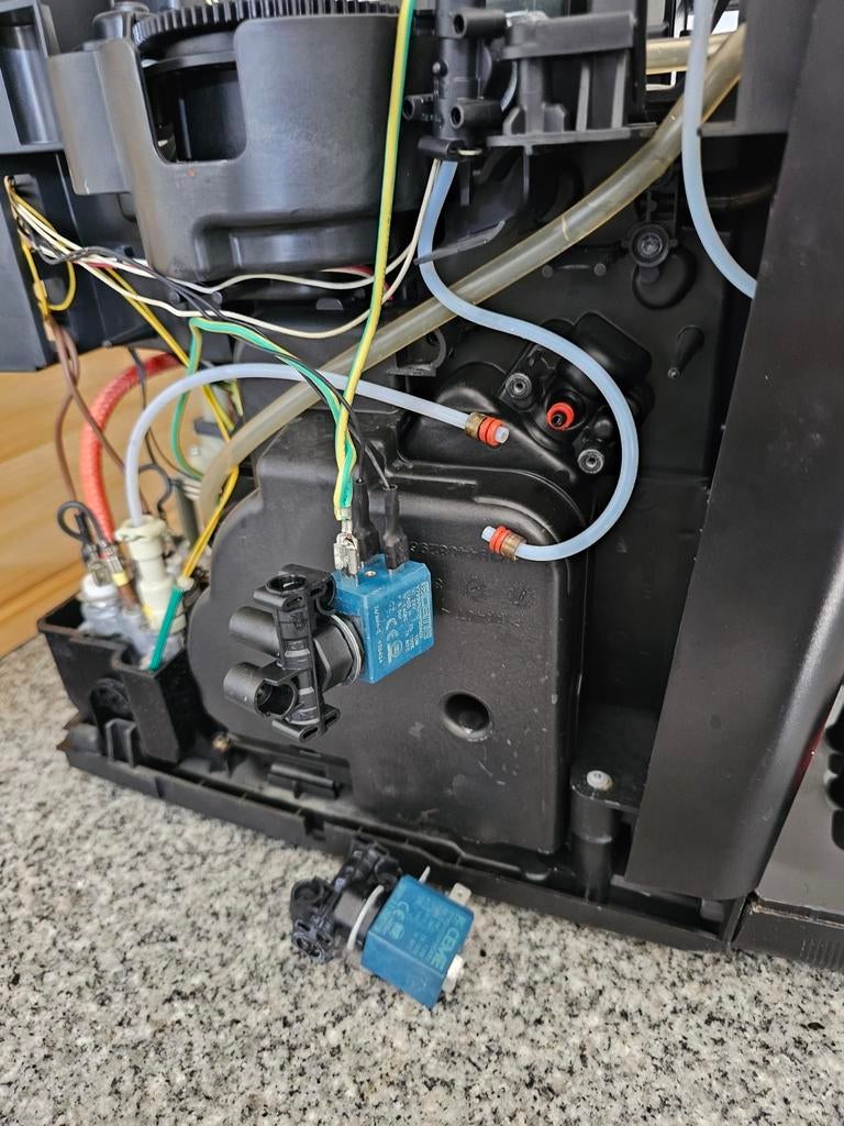 Reparatie/onderhoud Philips EP en Saeco series, 10 kopjes of meer, Ophalen, Refurbished, Espresso apparaat