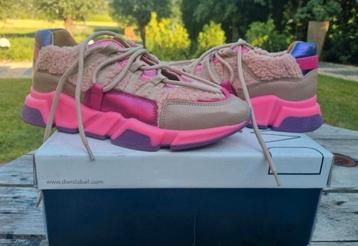 DWRS Los Angeles Teddy Sneakers Maat 40 beschikbaar voor biedingen
