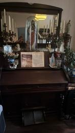 Oude  harmonium / trap orgel speelt met  mooi geluid, Muziek en Instrumenten, Orgels, Ophalen, Zo goed als nieuw, Overige typen
