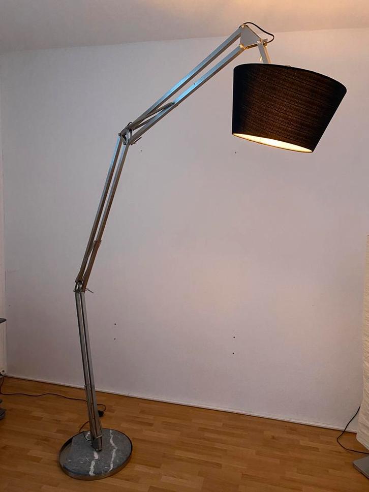 Grote verstelbare lamp, Huis en Inrichting, Lampen | Vloerlampen, Gebruikt, 200 cm of meer, Metaal, Ophalen