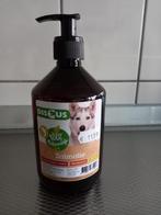 Zalmolie hond, Dieren en Toebehoren, Ophalen, Hond
