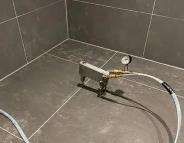 Tegelinjectie - Losse/holle tegels zonder hak of breekwerk beschikbaar voor biedingen