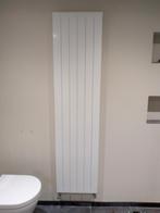 Designradiator 44,5 x 180 x 6cm, Doe-het-zelf en Verbouw, Verwarming en Radiatoren, Ophalen, Gebruikt, Radiator, Minder dan 60 cm
