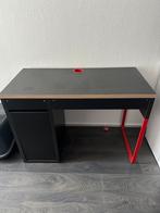 Stevige bureau Ikea / gaming desk met opbergkast, Ophalen, Zo goed als nieuw