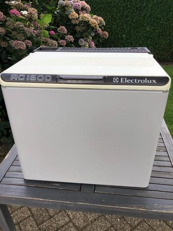 CAMPINGKOELKASTJE beschikbaar voor biedingen