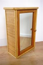 Vintage bamboe / rotan wand kastje, Met deur(en), Minder dan 25 cm, Minder dan 100 cm, Minder dan 150 cm