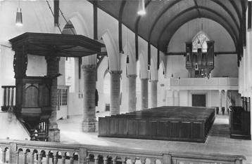 (386-276-017) Brouwershaven Ned Herv Kerk beschikbaar voor biedingen